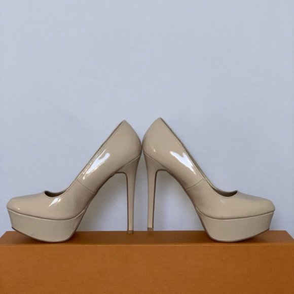 Charlotte Russe Heels ✨ - Picture 1 of 3